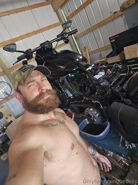 Bedellx actrice chaude img