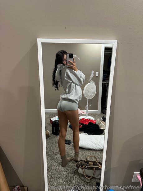 Queenshxxthopefreee star du porno exclusive image