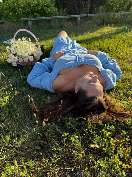 Mia Love Vip beau modèle images