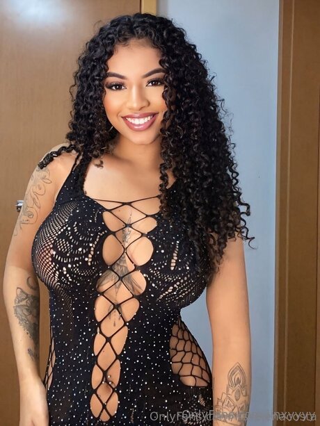 Jinxyyyy modèle artistique galerie