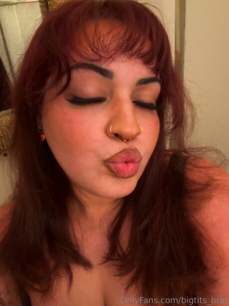 chaton courbé onlyfans beau sexe des photos