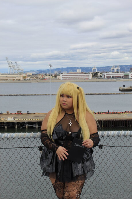 J Junni I sexe star du porno image