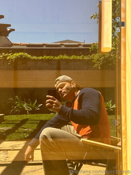 Thiccboirob actrice adulte des photos