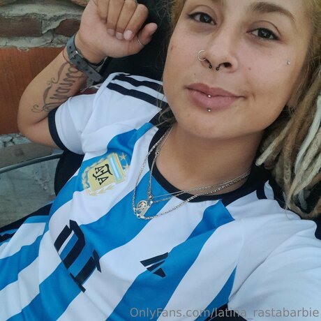 Latina Rastabarbie jolie star du porno archive