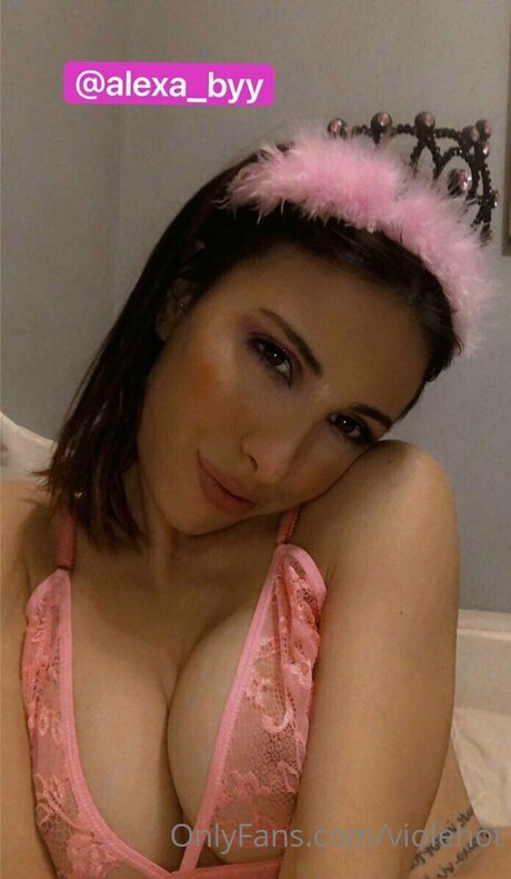 Violehot modèle joli photos