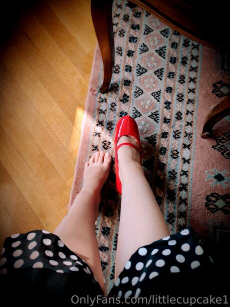 Littlecupcake1 actrice pornographique collection