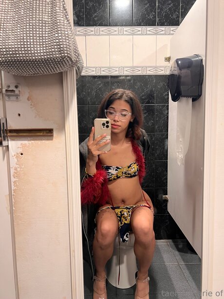 Taelynmarie actrice chaude galerie