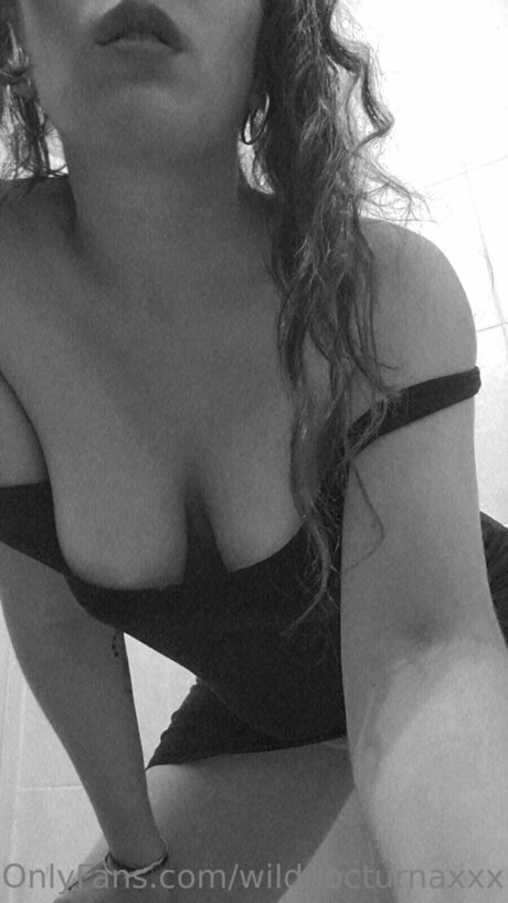 Wildnocturnaxxx modèle de sexe photo