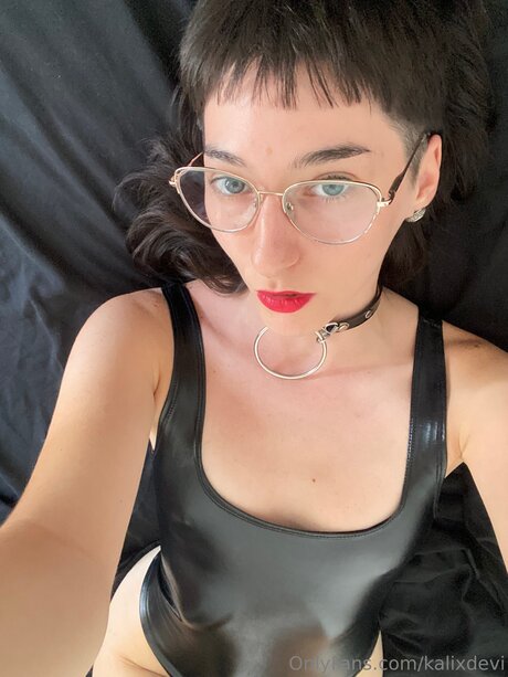 Kalixdevi star du porno xxx images