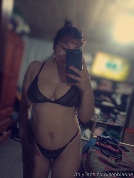 Sophiaone modèle sympa images