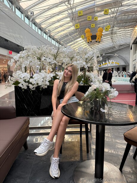 Liaju Dm top star photos