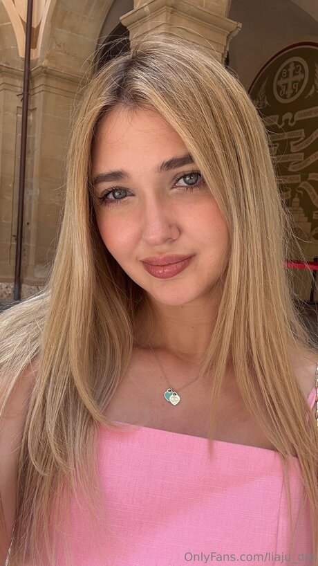 Liaju Dm nus star du porno galeries