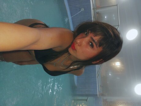 Luzgyal star du porno nue img