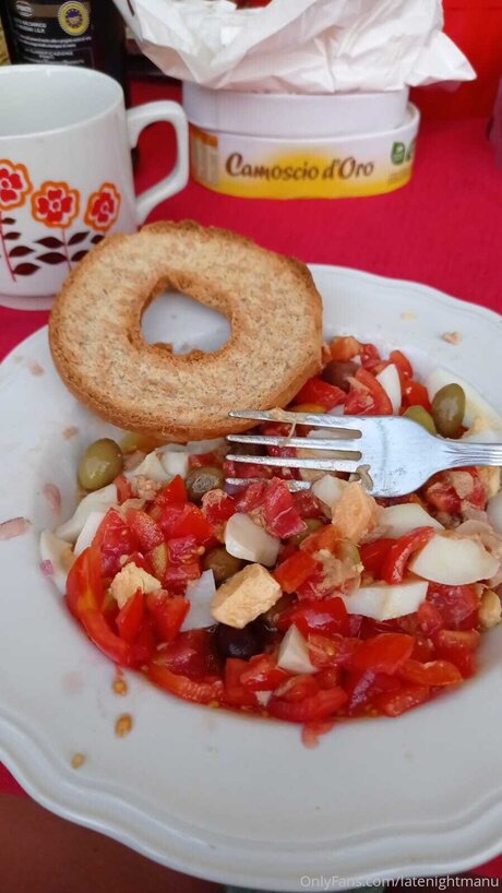 Bandwmanu modèle parfait des photos