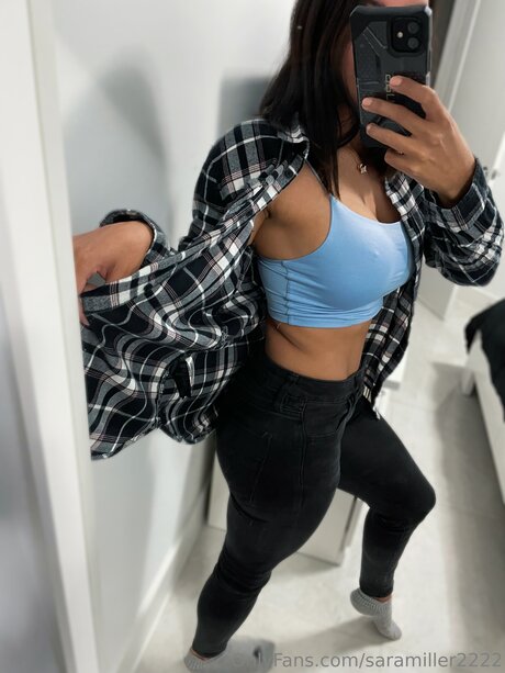 Saramiller2222 star du porno exclusive galeries