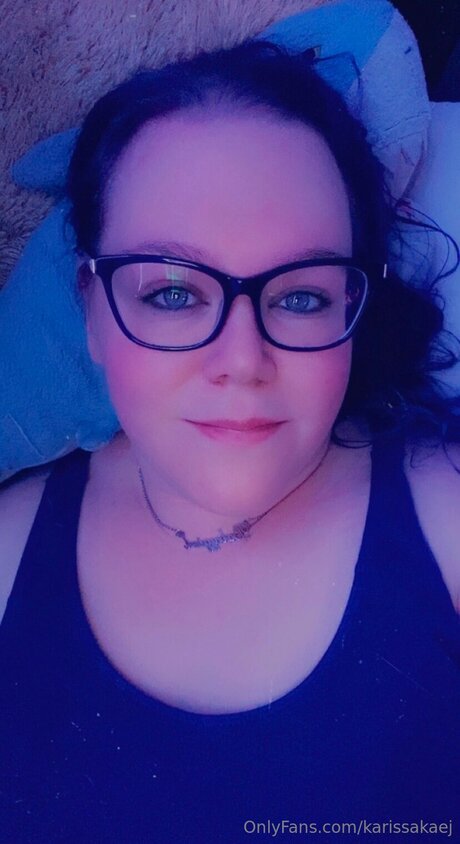 Karissakaej actrice exclusive des photos