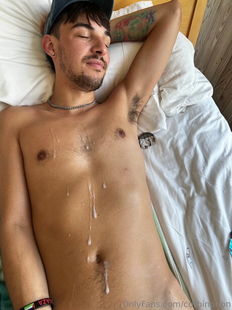 Corbinorion actrice sexy archive