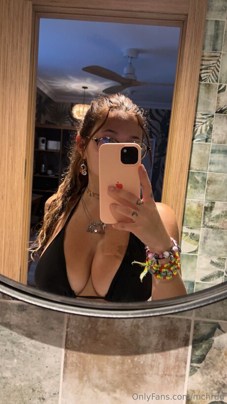 Mchrdd actrice de grande qualité img