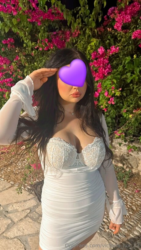 Victoria Lux 22 star du porno collection