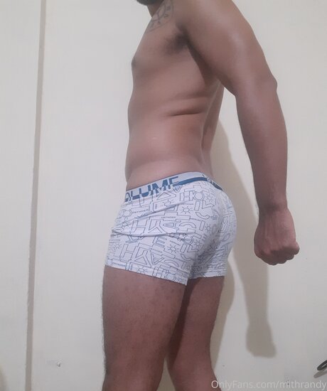 Mithrandy xxx étoile photos