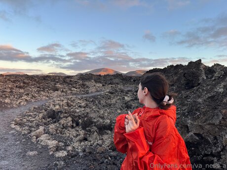 Va Ness A actrice nue photos