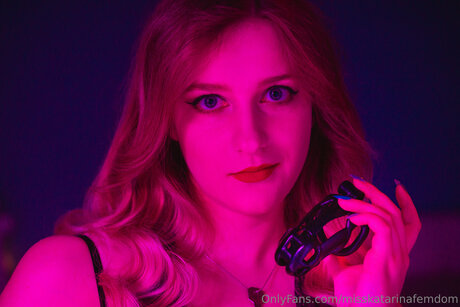 Misskatarinafemdom art de star du porno galerie