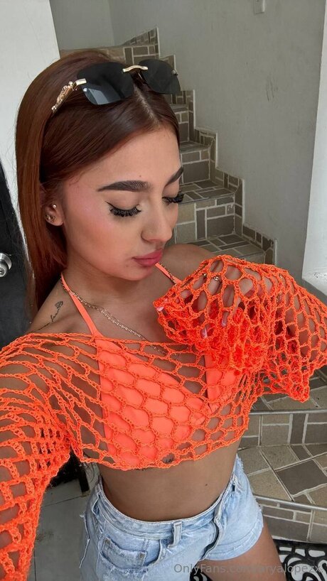 Aryalopezx modèle exclusif images