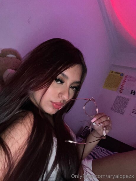 Aryalopezx actrice parfaite image