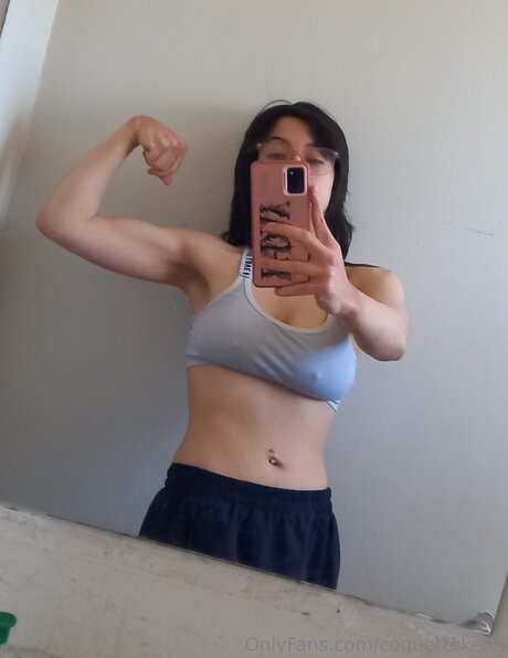 Coquettekenn actrice parfaite photos