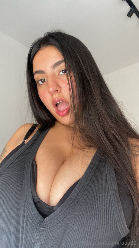 Zamiraaa22 haut étoile image