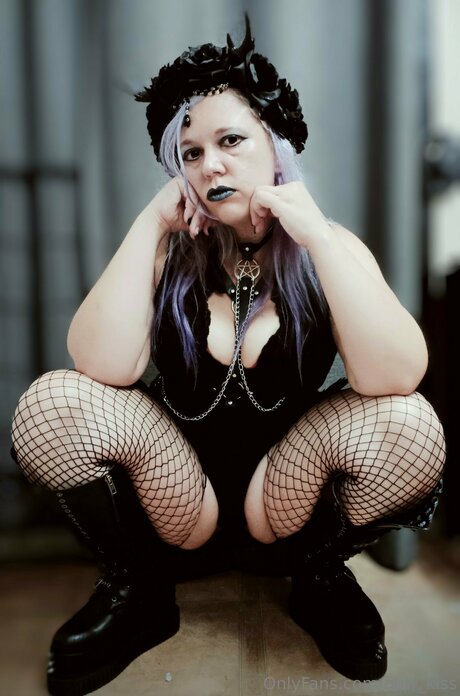 Now Kiss belle actrice photos