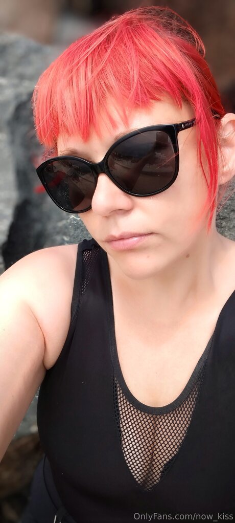 Now Kiss art modèle des photos