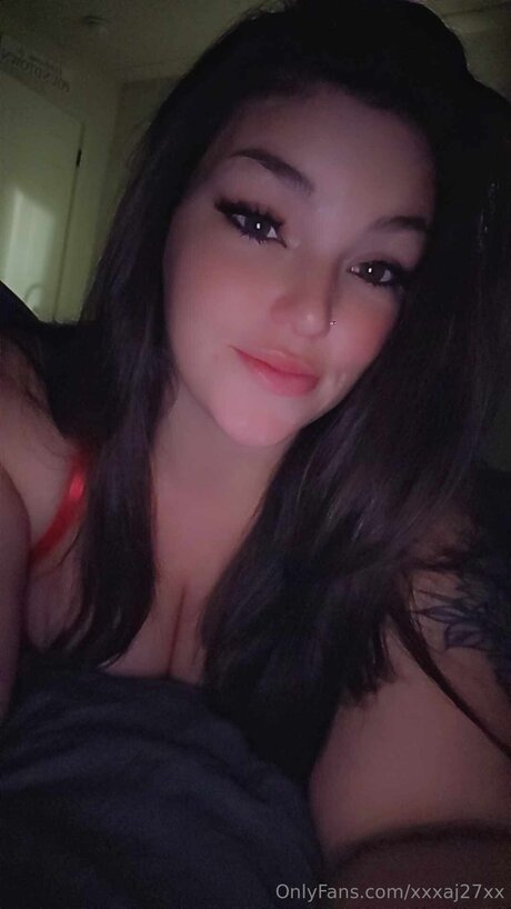 Xxxaj27xx actrice libre galeries