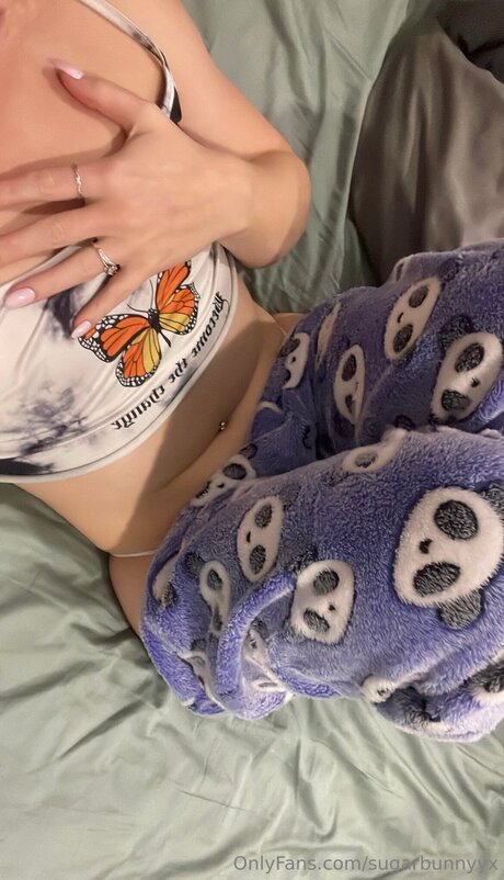 Naughtybunnyyx modèle pornographique photo