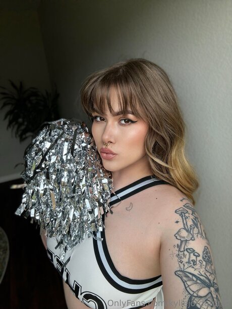 Kylie Free actrice porno images