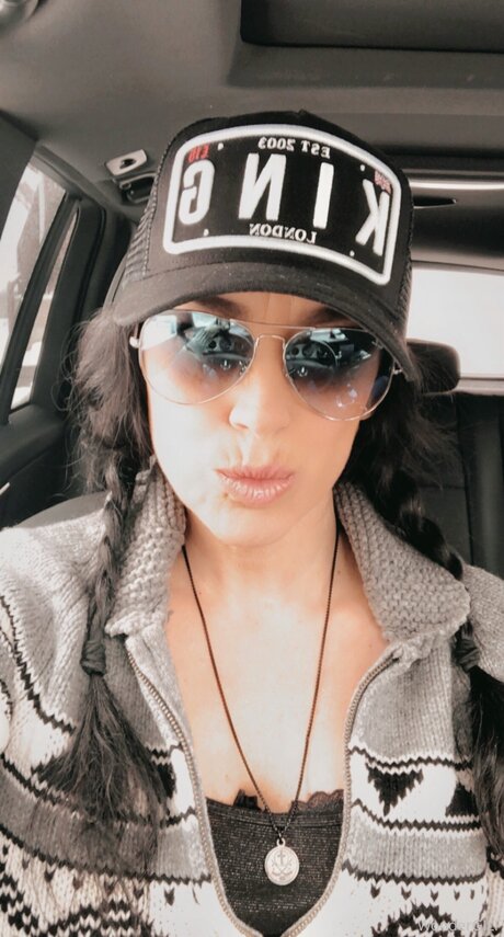 Wondergilf actrice érotique image