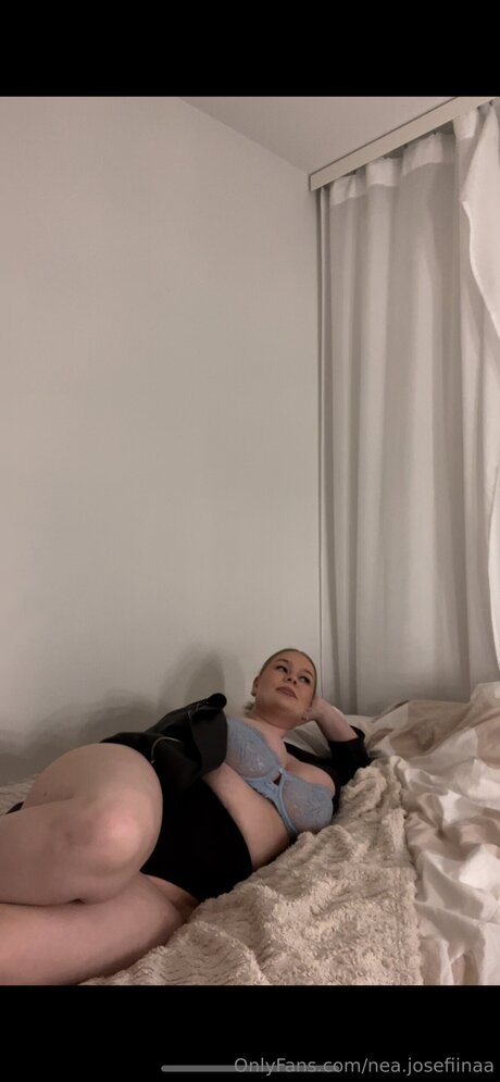 Nea Josefiinaa xxx star du porno des photos