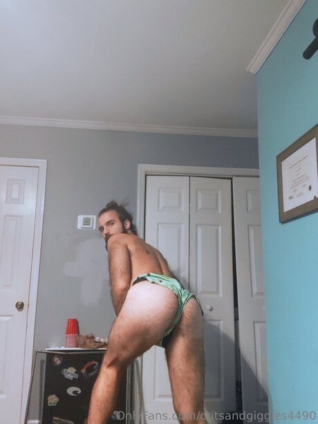 Critsandgiggles4490 star du porno de haute qualité collection