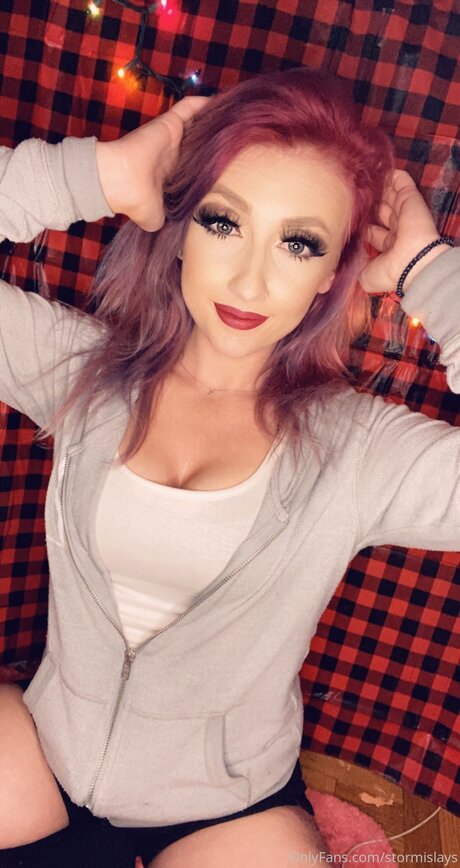 Stormislays nus étoiles img