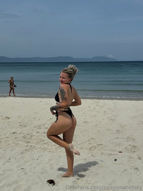 Passionatefoxy star érotique galerie