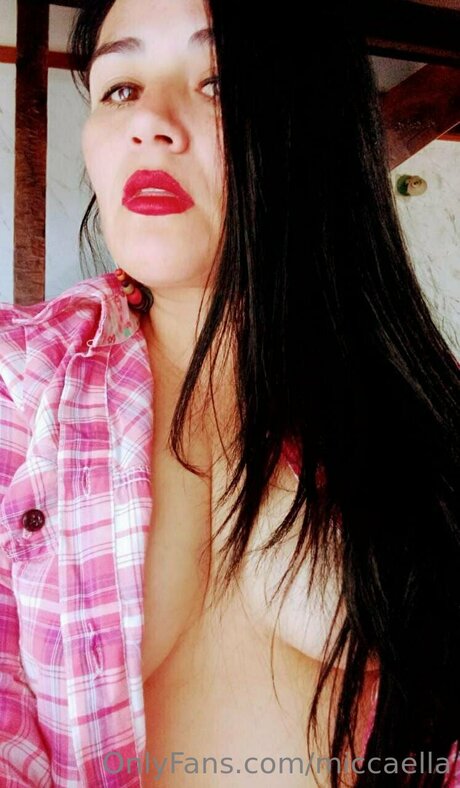 Miccaella étoile sexy images