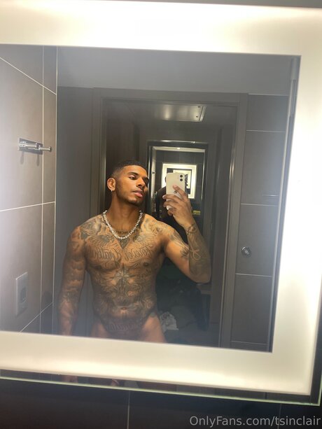 Tsinclair actrice exclusive archive