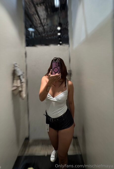 Mischiefmaya modèle artistique archive