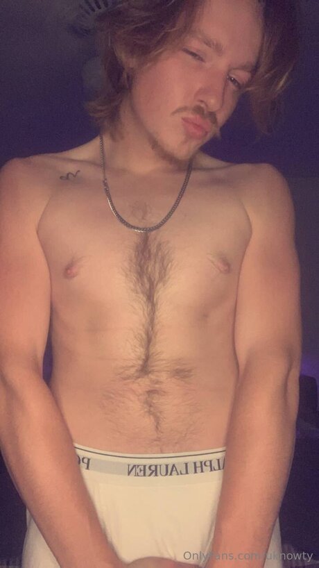 Uknowty étoile parfaite image