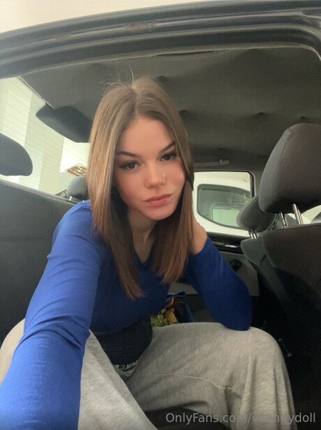 Caandydoll sexe star des photos