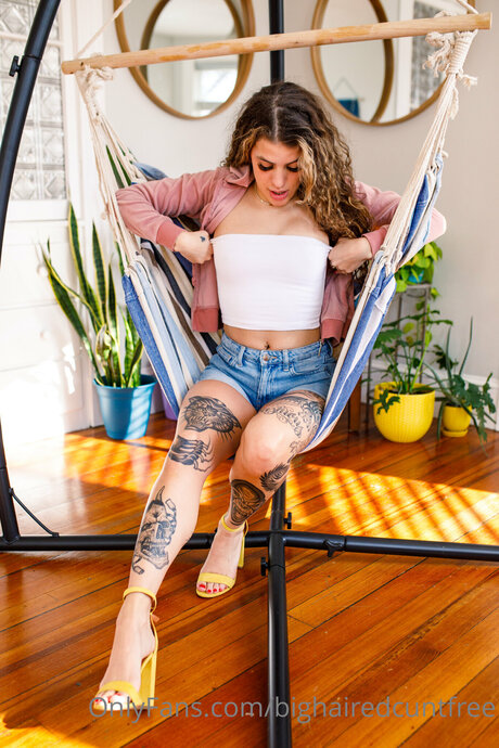 Bighairedcuntfree Fotoaufnahmen