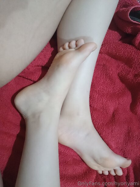 Hyoriback actrice adulte des photos