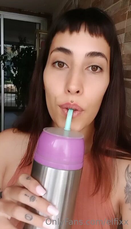 Elfixx actrice libre photos