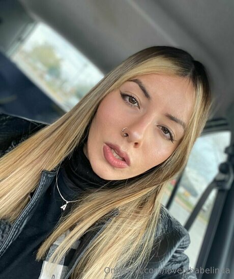 Lovelybabelinda star du porno adulte photos