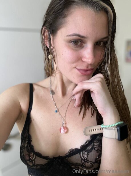 Maaanon star du porno érotique galerie